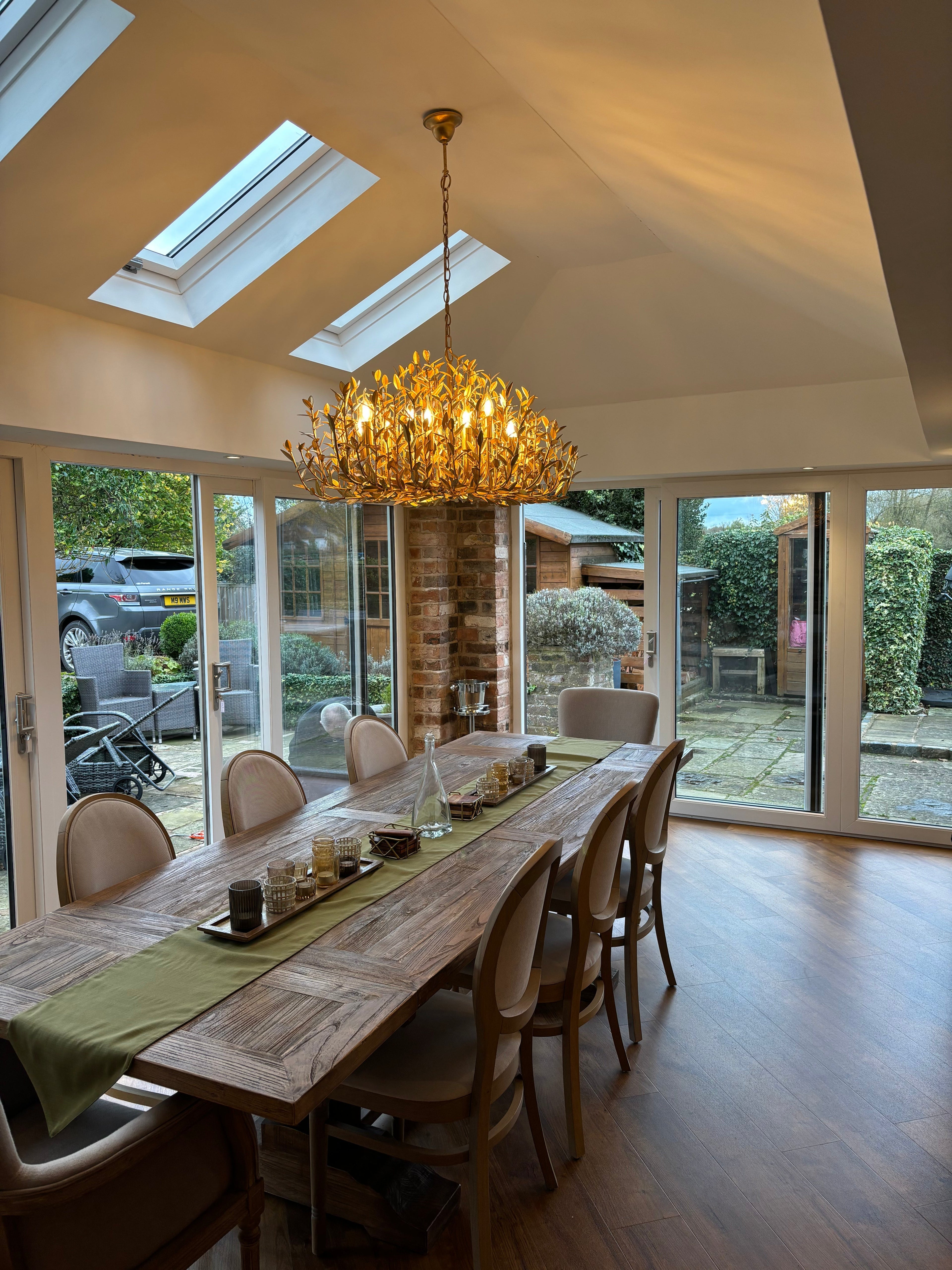 Timber vs. Aluminum Conservatory Roofs: Which is Best?